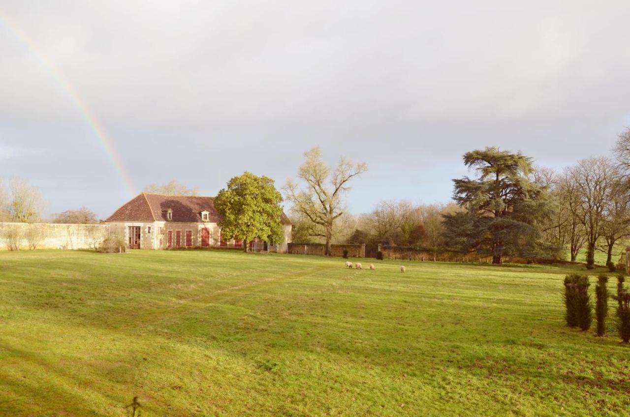 Chateau Des Noces Bazoges-en-Pareds Zewnętrze zdjęcie